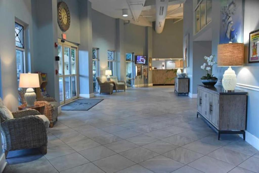 Pelican Beach Resort-Walkout Unit-On The Beach Destin Exterior foto