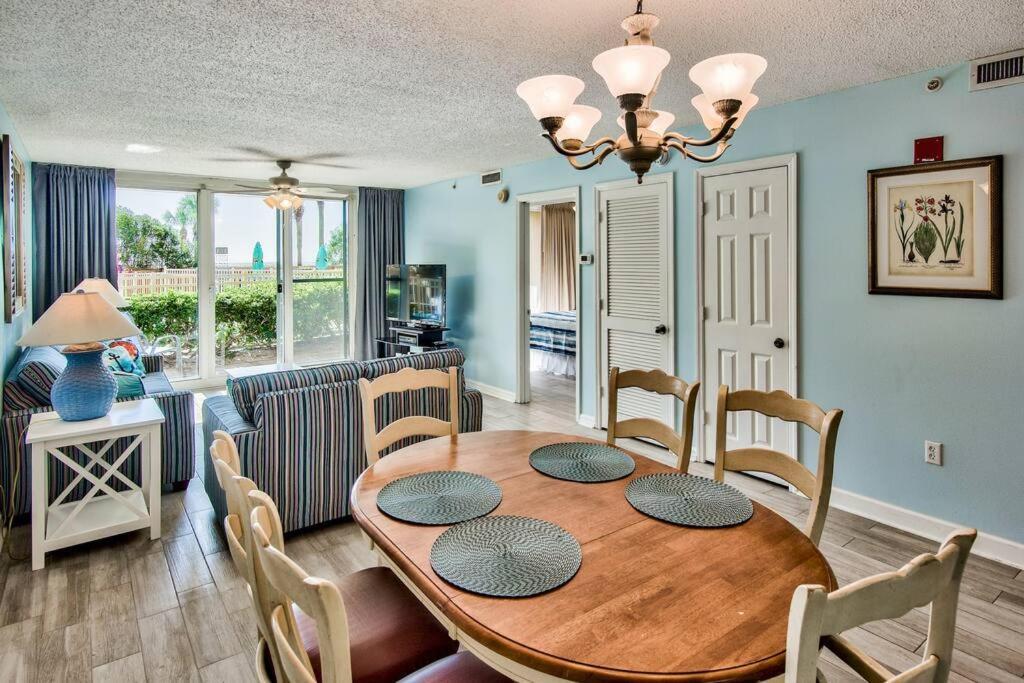 Pelican Beach Resort-Walkout Unit-On The Beach Destin Exterior foto