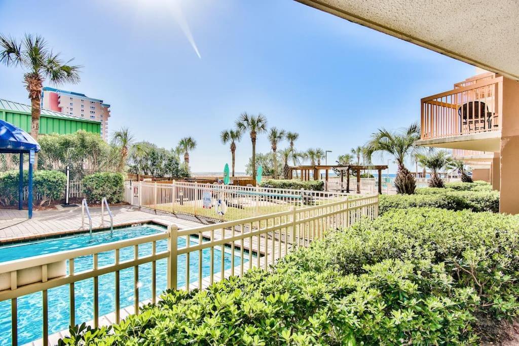 Pelican Beach Resort-Walkout Unit-On The Beach Destin Exterior foto