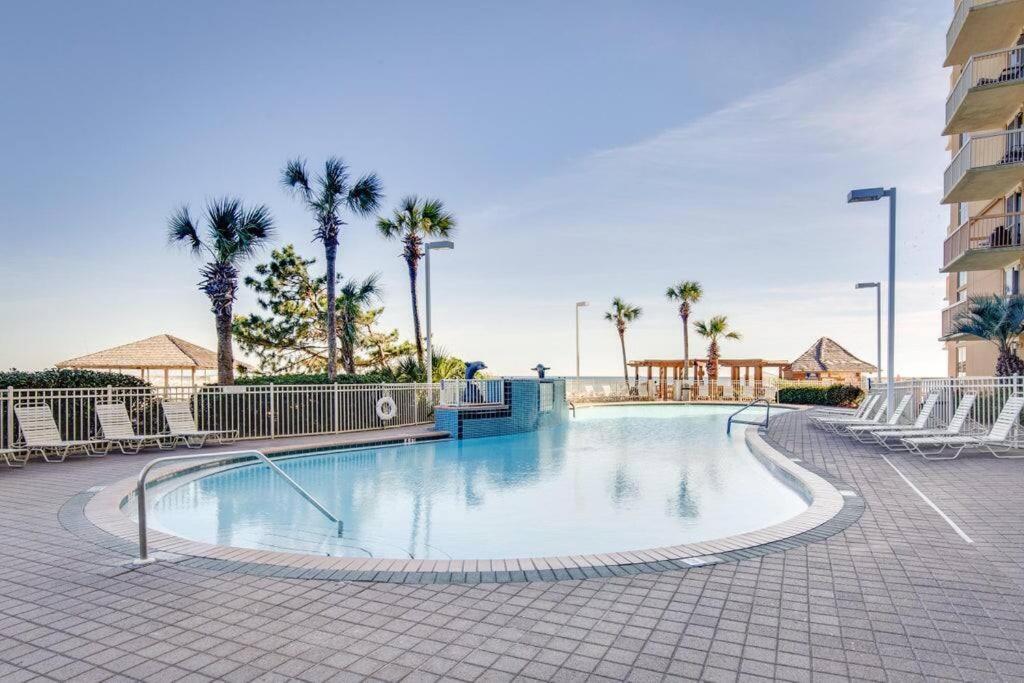 Pelican Beach Resort-Walkout Unit-On The Beach Destin Exterior foto